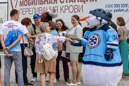 Спортсмены Новосибирска сдали почти 15 литров крови перед Днем физкультурника