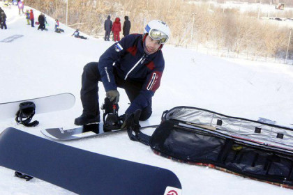 Травму на Олимпиаде получил сноубордист из Новосибирска 