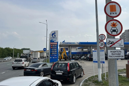 Карта АЗС на Авито Авто содержит данные о доступности и ценах топлива, а также возможность оплатить заправку