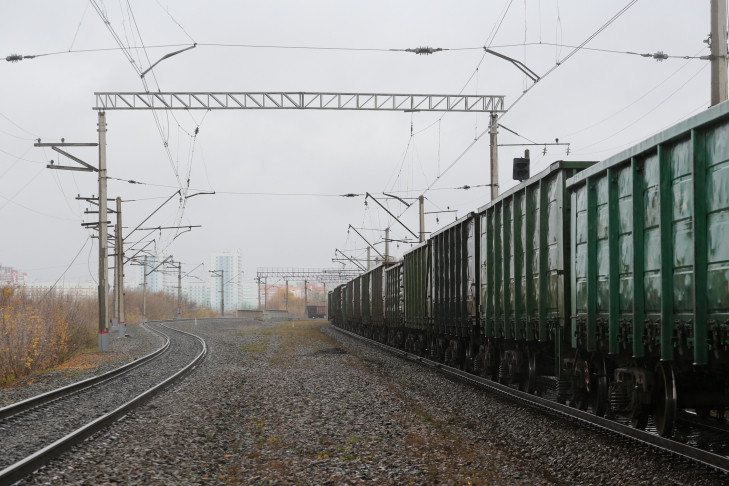 Три вагона сошли с рельсов на станции Инская в Новосибирске