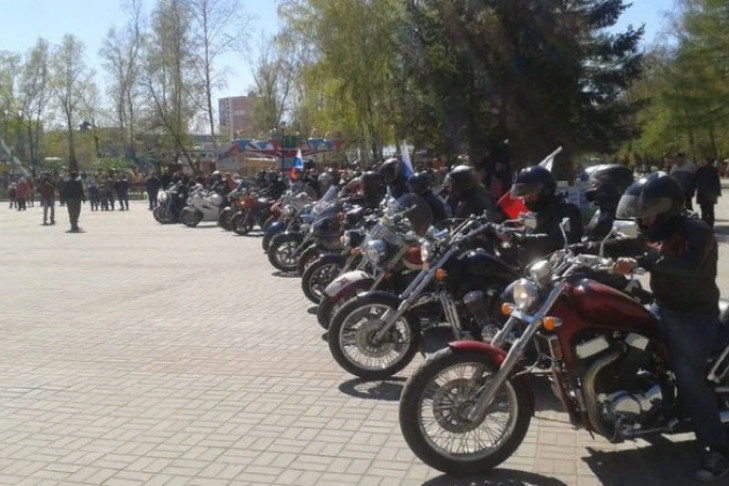 Миллион на угнанных мотоциклах заработали юные воры в Новосибирске