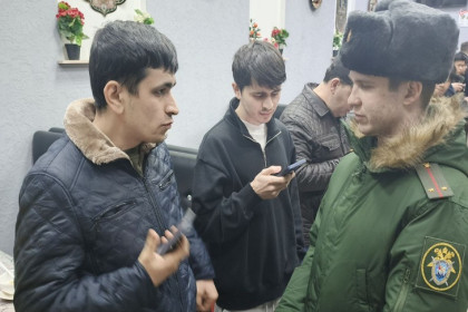 Массово аннулировать патенты на работу стали мигрантам в Новосибирске