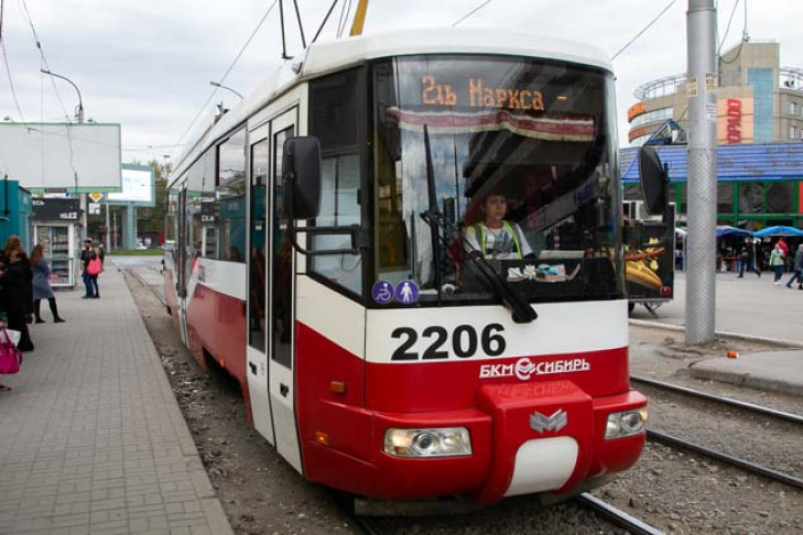 Новые трамваи купит Новосибирск за счет областного бюджета