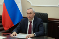 Андрей Травников остается в десятке лидеров Национального рейтинга