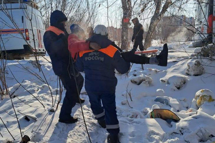 Два дня в колодце со сломанной ногой пролежал житель Бердска