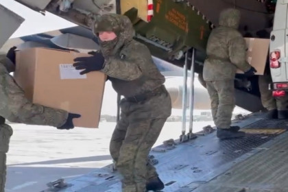 Два внедорожника и мобильные печи отправило правительство региона бойцам СВО из Новосибирска