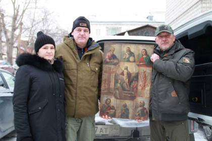 Четырнадцать икон XIX века отреставрируют для луганского храма новосибирцы