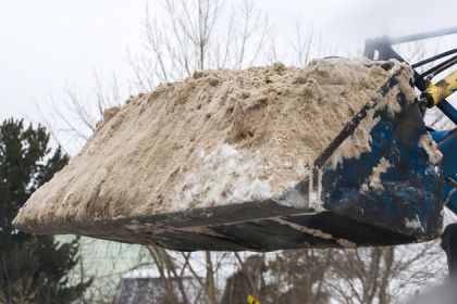 Скандал со сбросом снега с моста в Обь получил продолжение