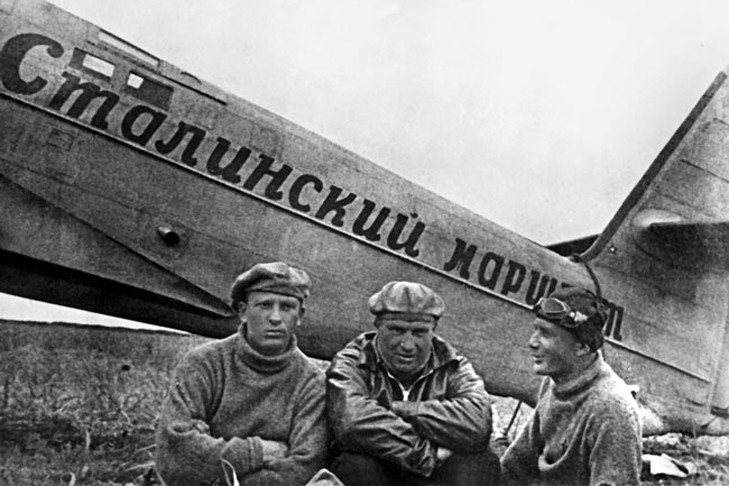 Валерий Чкалов пролетел над Новосибирском 8 августа 89 лет назад