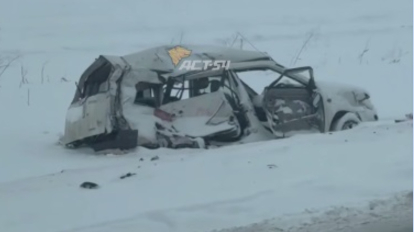 Две женщины пострадали лобовом ДТП под Новосибирском