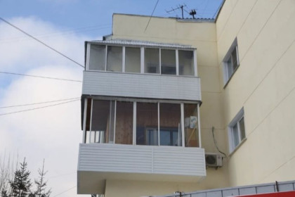 Ребенок пострадал из-за стрельбы на балконе в поселке Горный под Новосибирском