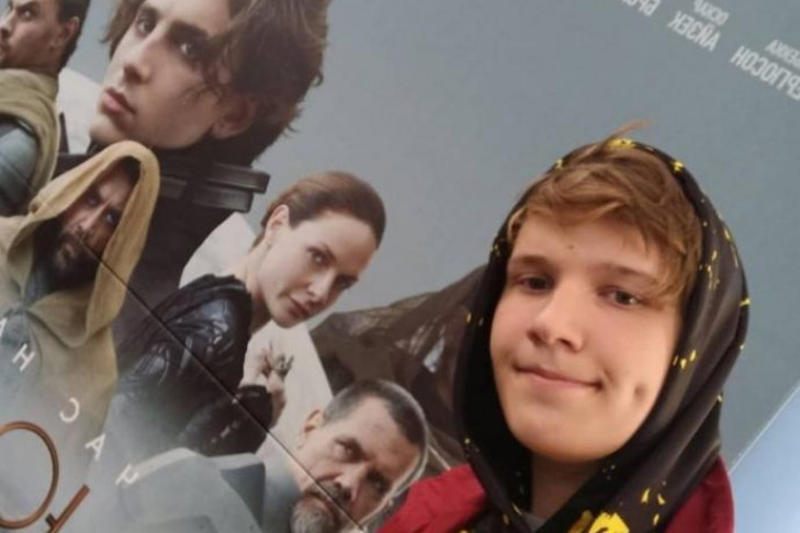Школьник из Новосибирска добился славы в Instagram после репоста от актера Тимоти Шаламе