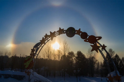 Магнитная буря обрушится на Новосибирск после двойного солнечного выброса