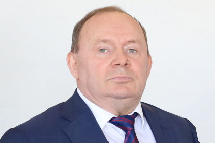 Экс-сенатор Владимир Лаптев задержан после обыска по подозрению в афере на 900 тысяч рублей
