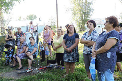 За долги отключили воду жителям поселка в Новосибирской области
