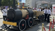 Паровоз Черепановых показали на Дне города в Новосибирске