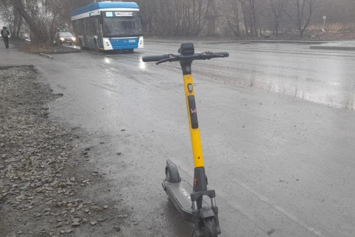 Возможный запрет электросамокатов прокомментировал Андрей Травников