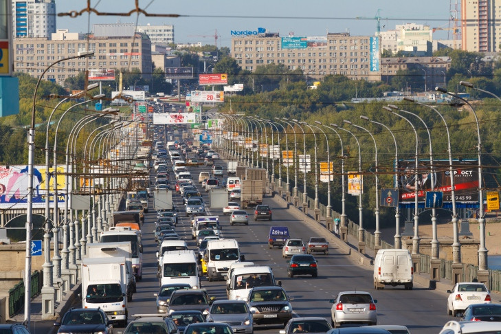Капитальный ремонт Октябрьского моста начнут в Новосибирске летом 2022 года