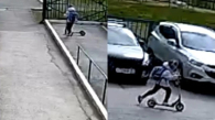 В Новосибирске у третьеклассника украли самокат у школы