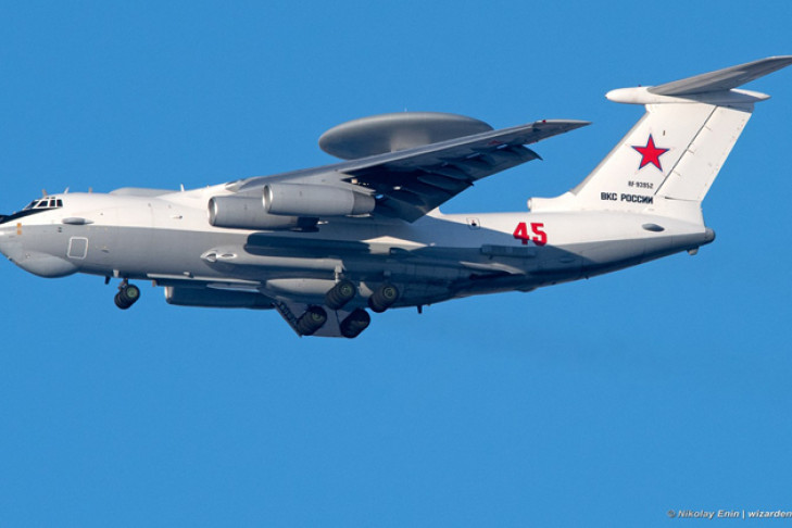  Секретный самолет-гриб низко пролетел над Новосибирском 