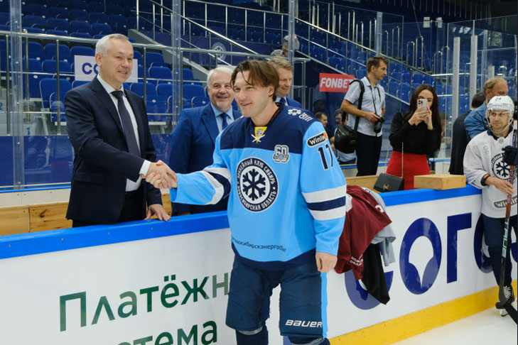 Выход в плей-офф — Андрей Травников поставил задачу ХК «Сибирь»