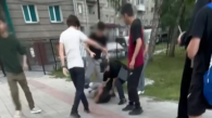 Подростки избили школьников возле метро в Новосибирске