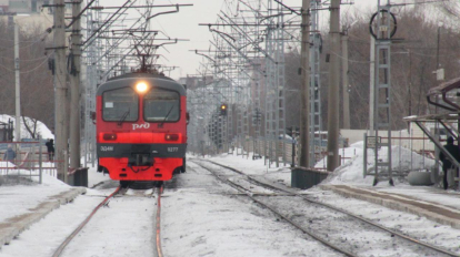 В Новосибирске электропоезд переехал 63-летнюю женщину