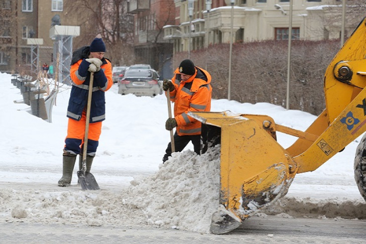 Какие улицы почистят от снега в ночь на 4 февраля в Новосибирске