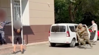 В Новосибирске задержали двух мужчин за угрозы и оскорбления в адрес полицейских