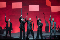 Два театра Новосибирска ярко закрыли гештальт по Есенину