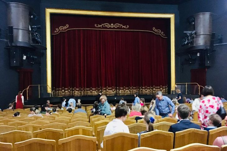 Ограничения заполняемости театров и кинозалов отменены в Новосибирской области