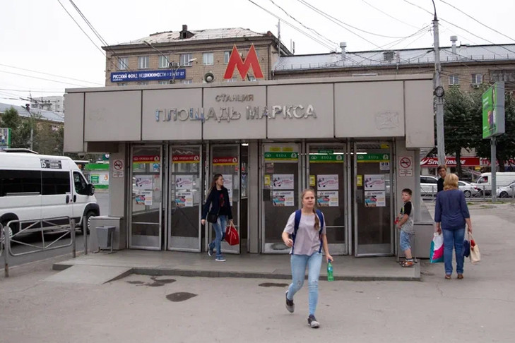 Пятый вагон добавят в августе к поездам метро Новосибирска