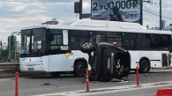Пять автомобилей и автобус столкнулись на Димитровском мосту в Новосибирске