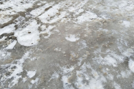 В Новосибирске врачи советуют пенсионерам не выходить на улицу из-за гололеда