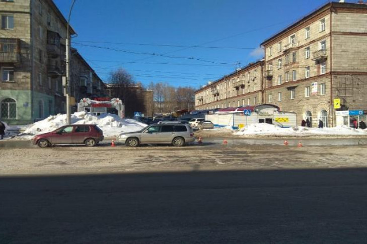 9-летняя девочка попала в больницу после ДТП на проспекте Дзержинского
