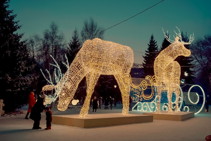 Съезд Дедов Морозов, фестиваль Снежных Баб и хоровод 1 января: полная программа Нового года-2023 в Новосибирске