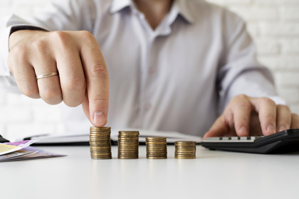 Большинство жителей Сибирского Федерального Округа одновременно пользуются несколькими банками