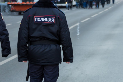 Жительнице Новосибирска вынесли приговор за унижение участкового в общежитие