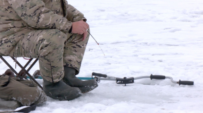 Спасатели помогли заблудившемуся рыбаку избежать смерти от обморожения