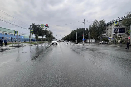 Женщина погибла под колесами иномарки в левобережье Новосибирске
