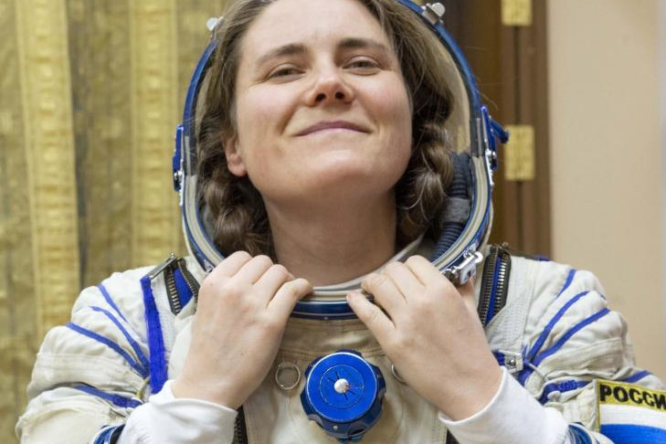 Анна Кикина поделилась эффектными фото с космического корабля «Союз»
