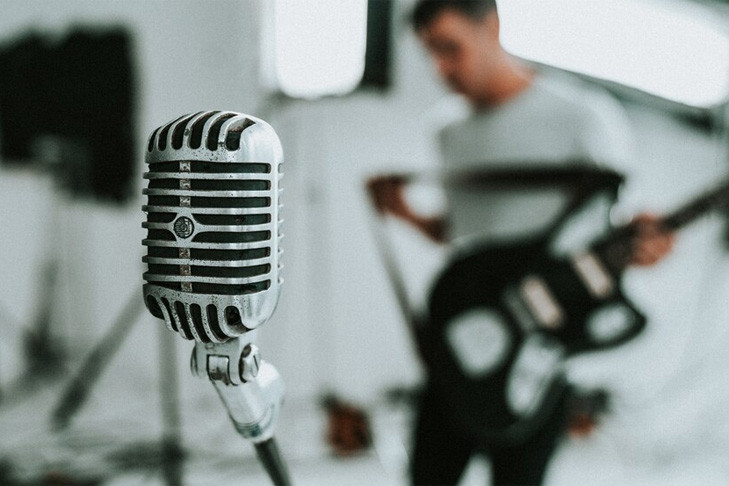 Знаменитости используют онлайн-платформы для благотворительных акций