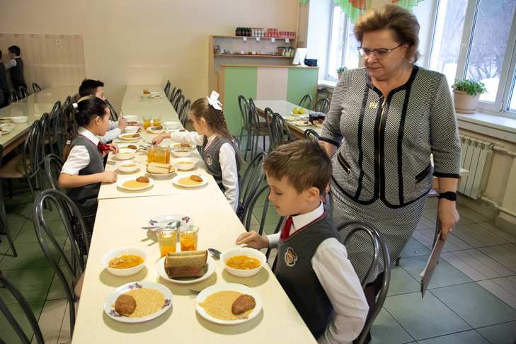 Норматив бесплатного школьного обеда вырос в Новосибирской области