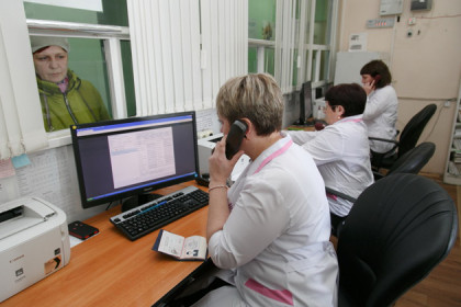 Поликлиники будут работать до 20 часов в Новосибирске