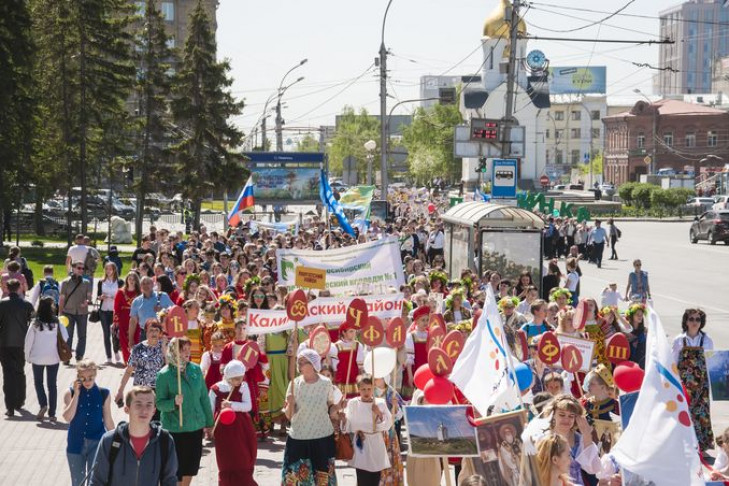 Люди с буквами заблокируют движение в центре Новосибирска 24 мая