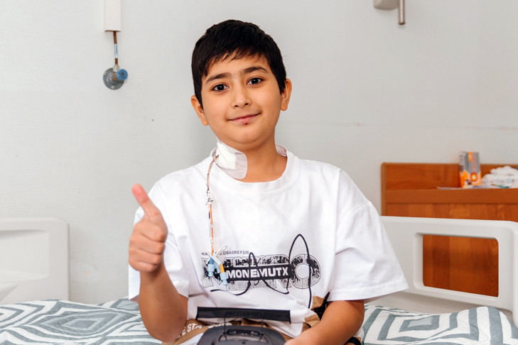 В Новосибирске врачи 10 часов спасали ребенка из Киргизии от эндокардита