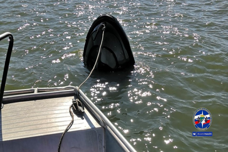Гидроцикл затонул в Обском море в Новосибирске