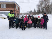 Убинские школьники побывали в гостях у сотрудников ДПС
