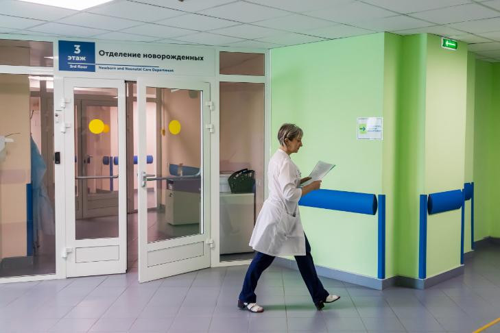 Средний возраст беременных женщин назвали в Новосибирске