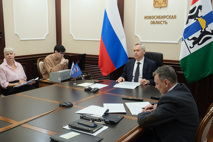 Андрей Травников провёл личный приём граждан